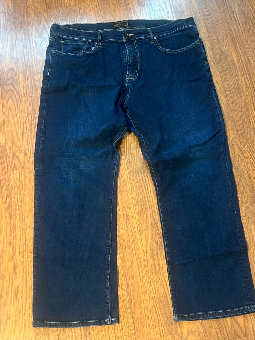 Jos.A.Bank Reserve Relaxed fit jeans